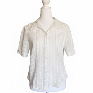 Chic White Lace Women's Blouse